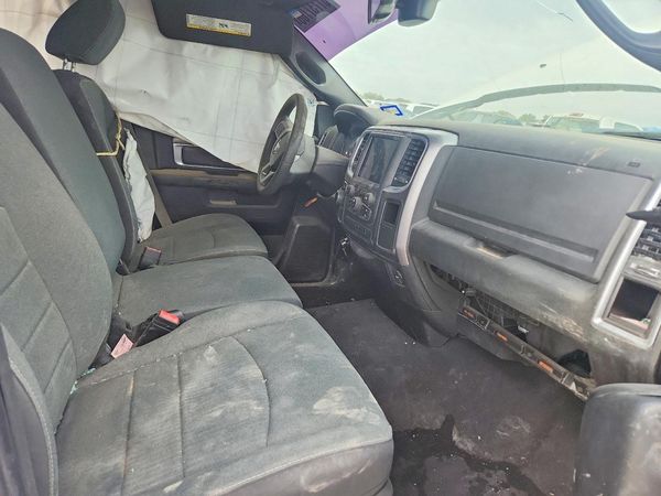 2022 RAM 1500 SLT — DENT