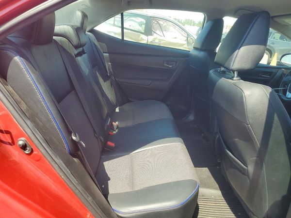 2017 TOYOTA COROLLA