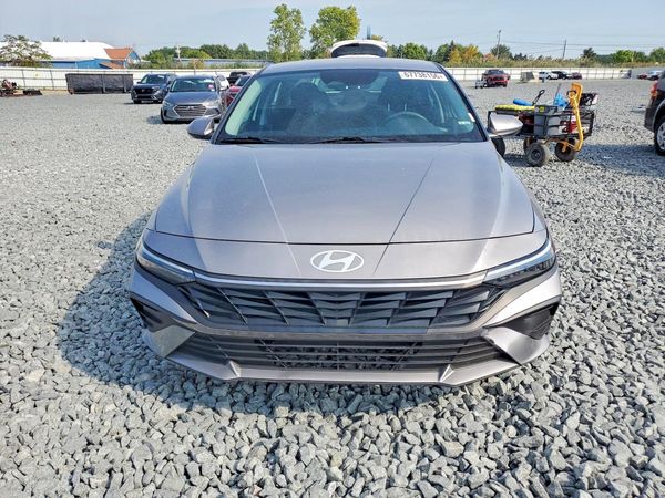2025 HYUNDAI ELANTRA SE — DIRF