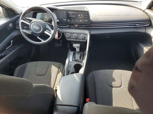 2025 HYUNDAI ELANTRA SE — CKPT