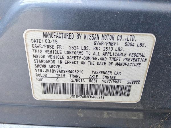 2015 INFINITI Q50 — VINS