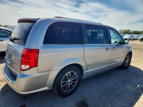 2017 DODGE GRAND CARAVAN SXT