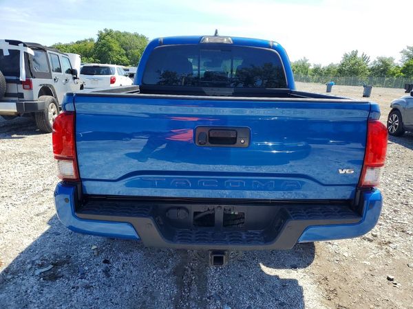 2018 TOYOTA TACOMA