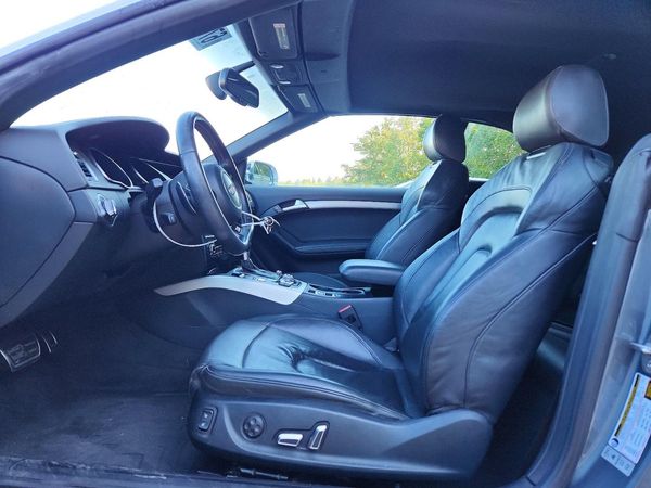 2014 AUDI S5 quattro Premium Plus