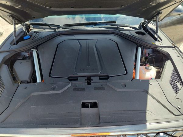 2023 GENESIS ELECTRIFIED GV70