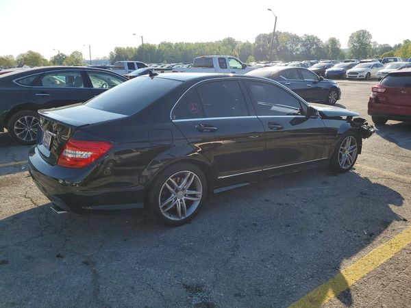 2014 MERCEDES-BENZ C C300 4 MATIC