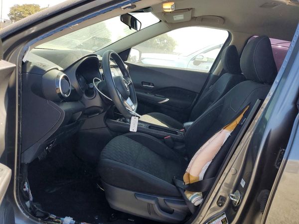 2021 NISSAN KICKS
