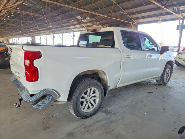 2022 CHEVROLET SILVERADO LT — PSRA