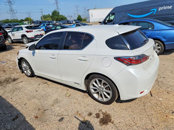 2013 LEXUS CT 200h