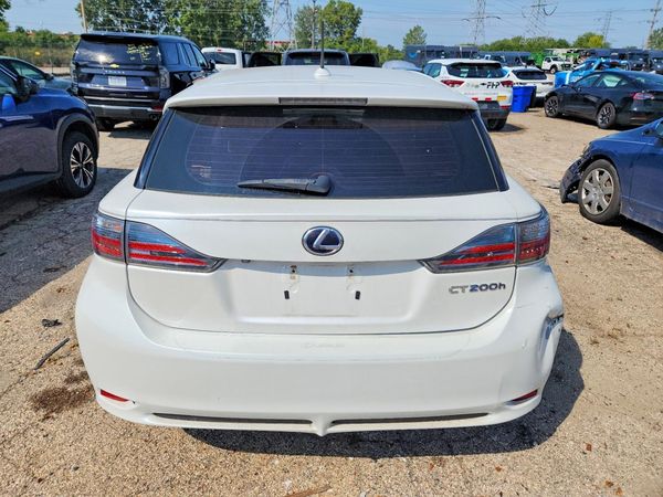 2013 LEXUS CT 200h