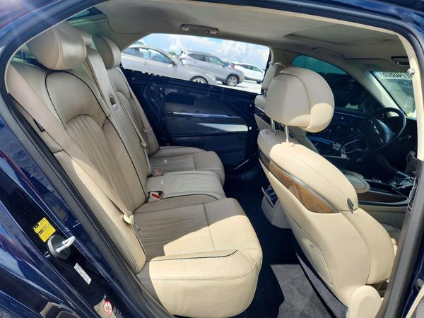 2019 GENESIS G90
