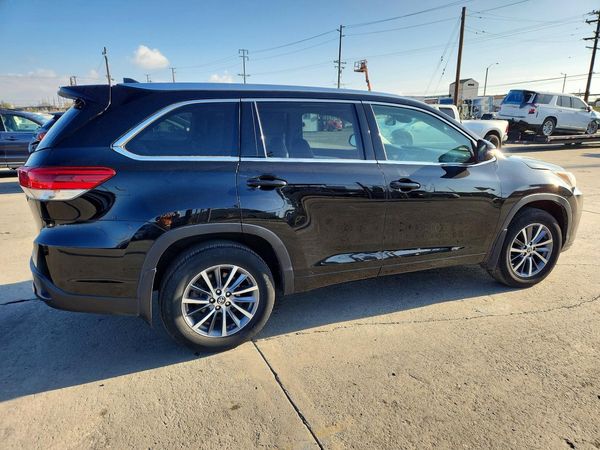 2018 TOYOTA HIGHLANDER