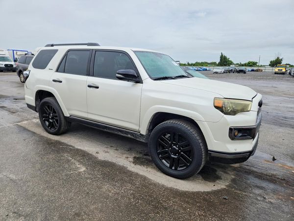 2019 TOYOTA 4RUNNER