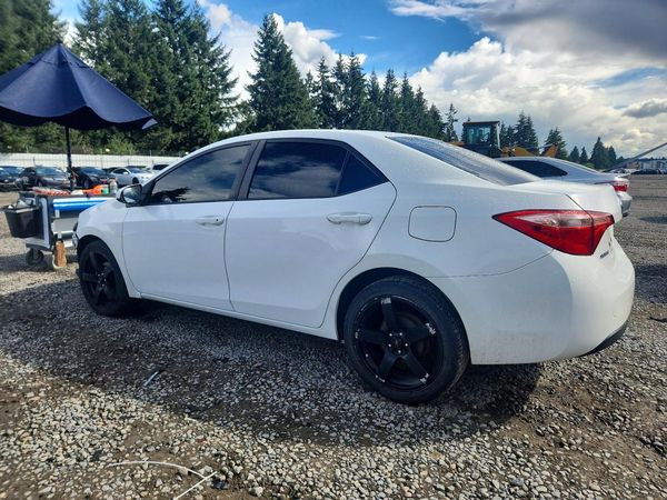 2017 TOYOTA COROLLA
