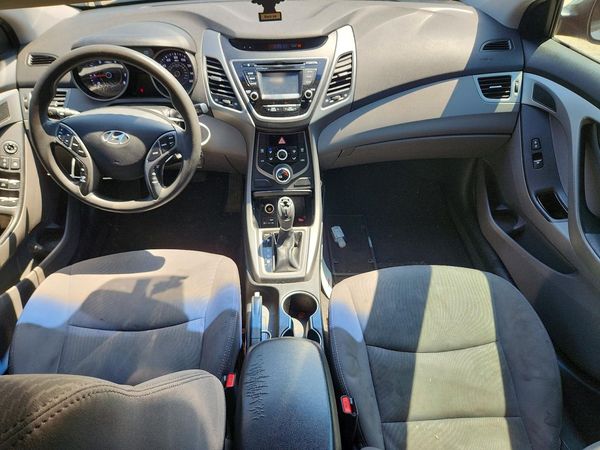 2015 HYUNDAI ELANTRA GLS(Middle)