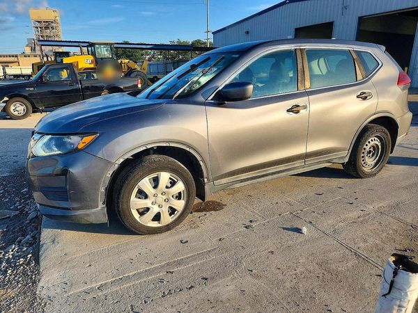 2018 NISSAN ROGUE