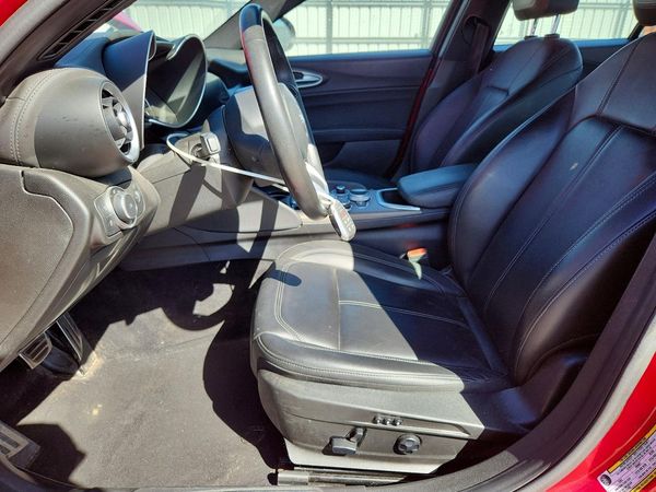2022 ALFA ROMEO GIULIA