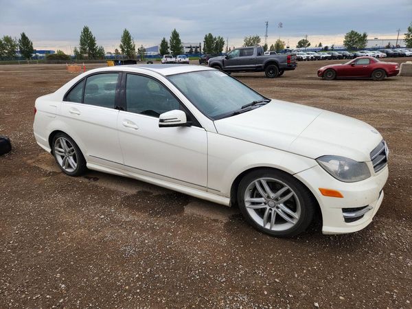 2014 MERCEDES-BENZ C C300 4 MATIC