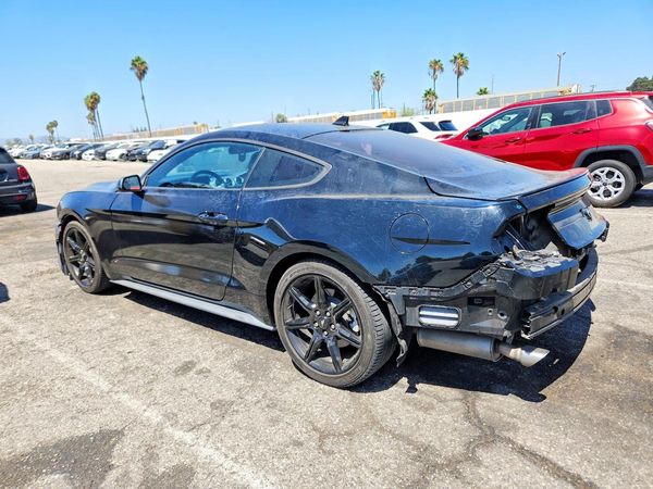 2020 FORD MUSTANG