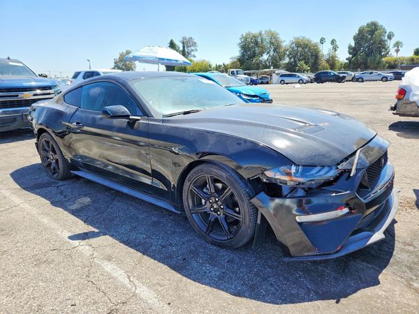 2020 FORD MUSTANG