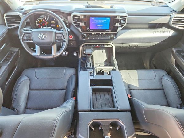 2023 TOYOTA TUNDRA SR5