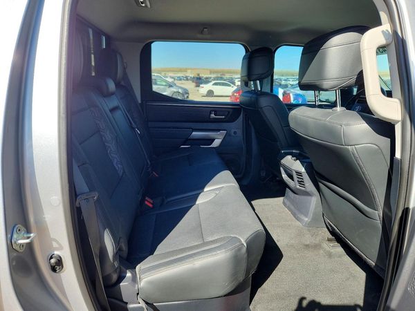 2023 TOYOTA TUNDRA SR5