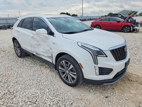 2020 CADILLAC XT5
