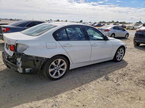 2015 BMW 320 SA