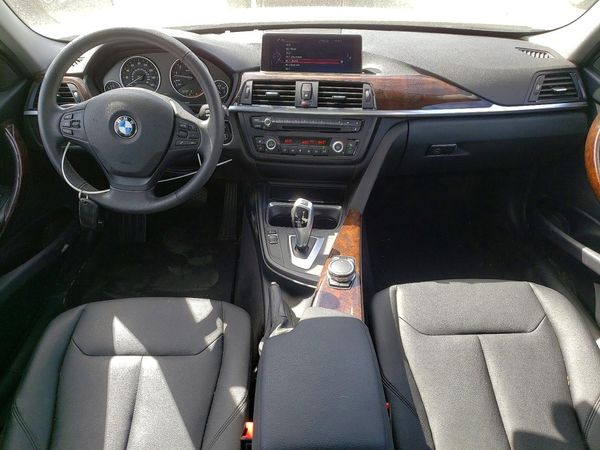 2015 BMW 320 SA