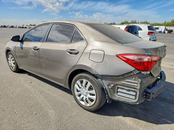 2018 TOYOTA COROLLA