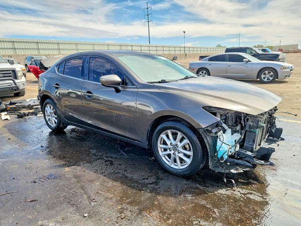 2015 MAZDA 3 Touring/GS
