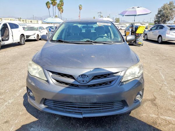 2012 TOYOTA COROLLA