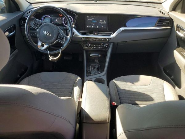 2021 KIA NIRO