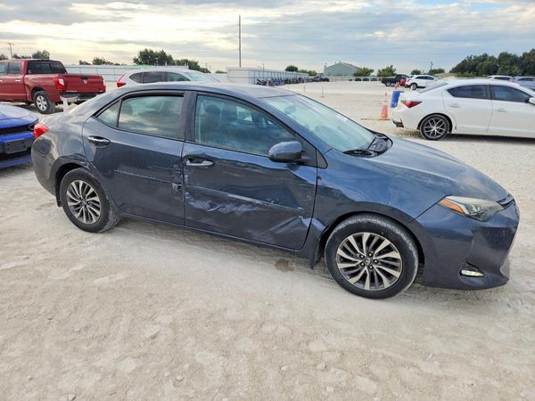 2018 TOYOTA COROLLA L/LE/SE/XLE/XSE — Passenger 3/4