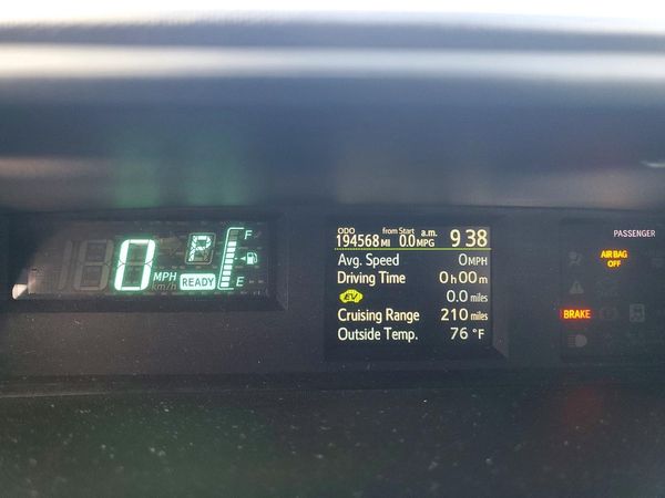 2012 TOYOTA PRIUS
