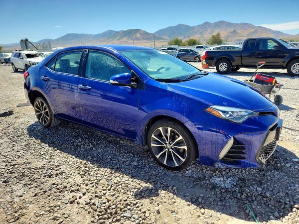 2017 TOYOTA COROLLA
