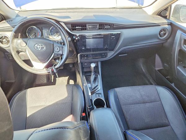 2017 TOYOTA COROLLA