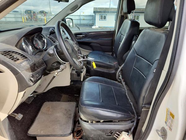2012 DODGE GRAND CARAVAN SXT