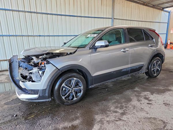 2026 KIA NIRO LX