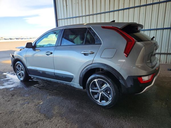 2026 KIA NIRO LX