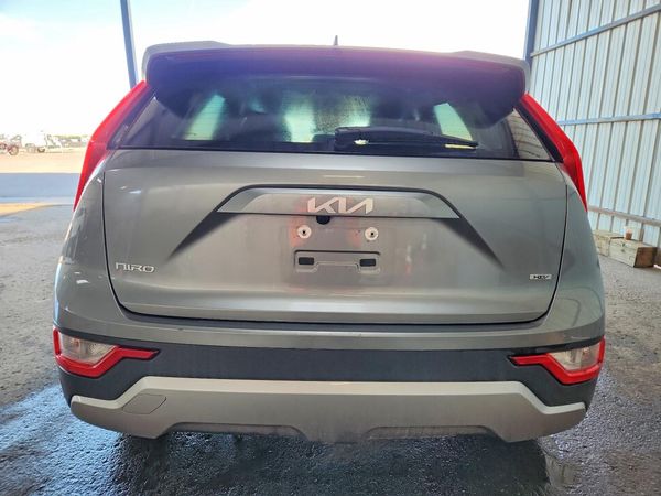 2026 KIA NIRO LX
