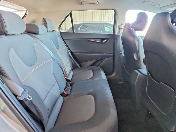 2026 KIA NIRO LX