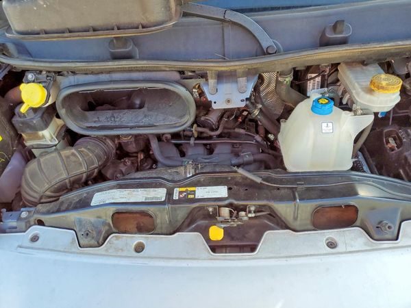 2020 RAM PROMASTER 3500 VF — Engine bay