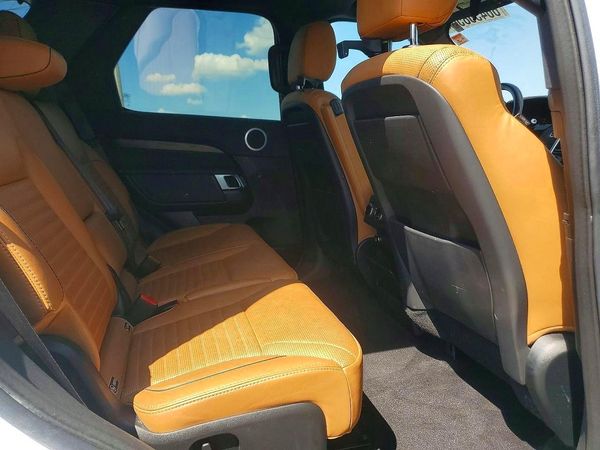 2018 LAND ROVER DISCOVERY