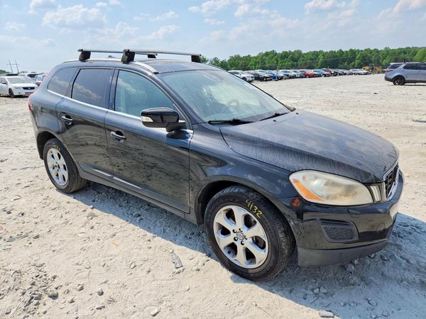 2013 VOLVO XC60