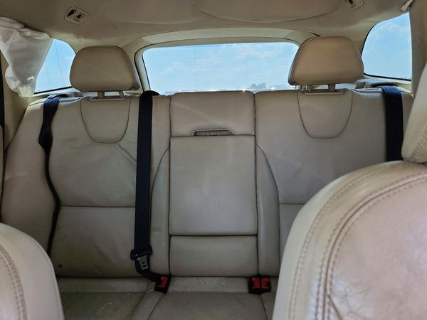 2013 VOLVO XC60
