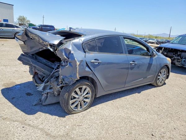2016 KIA FORTE