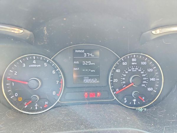 2016 KIA FORTE GL (Middle-Low Grade)