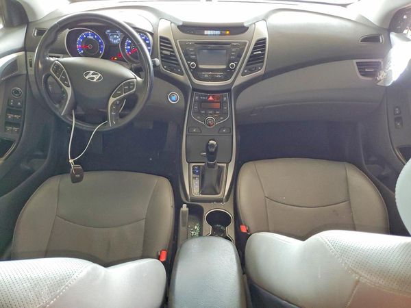 2016 HYUNDAI ELANTRA