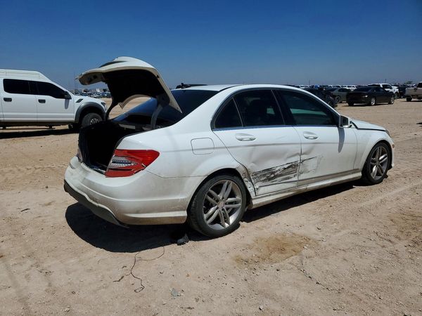 2013 MERCEDES-BENZ C